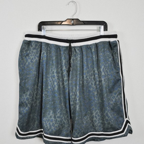 John Elliot Game Shorts - Picture 3 of 7